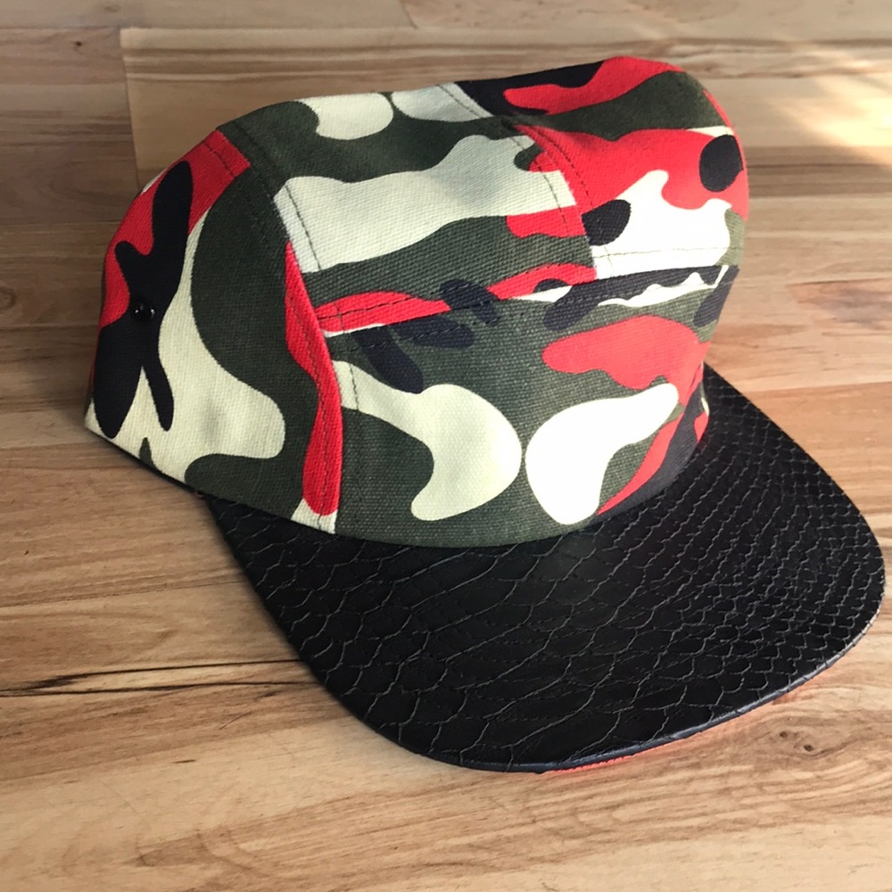 Camo hat